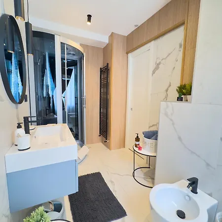 Nishan 249 아파트 코센차